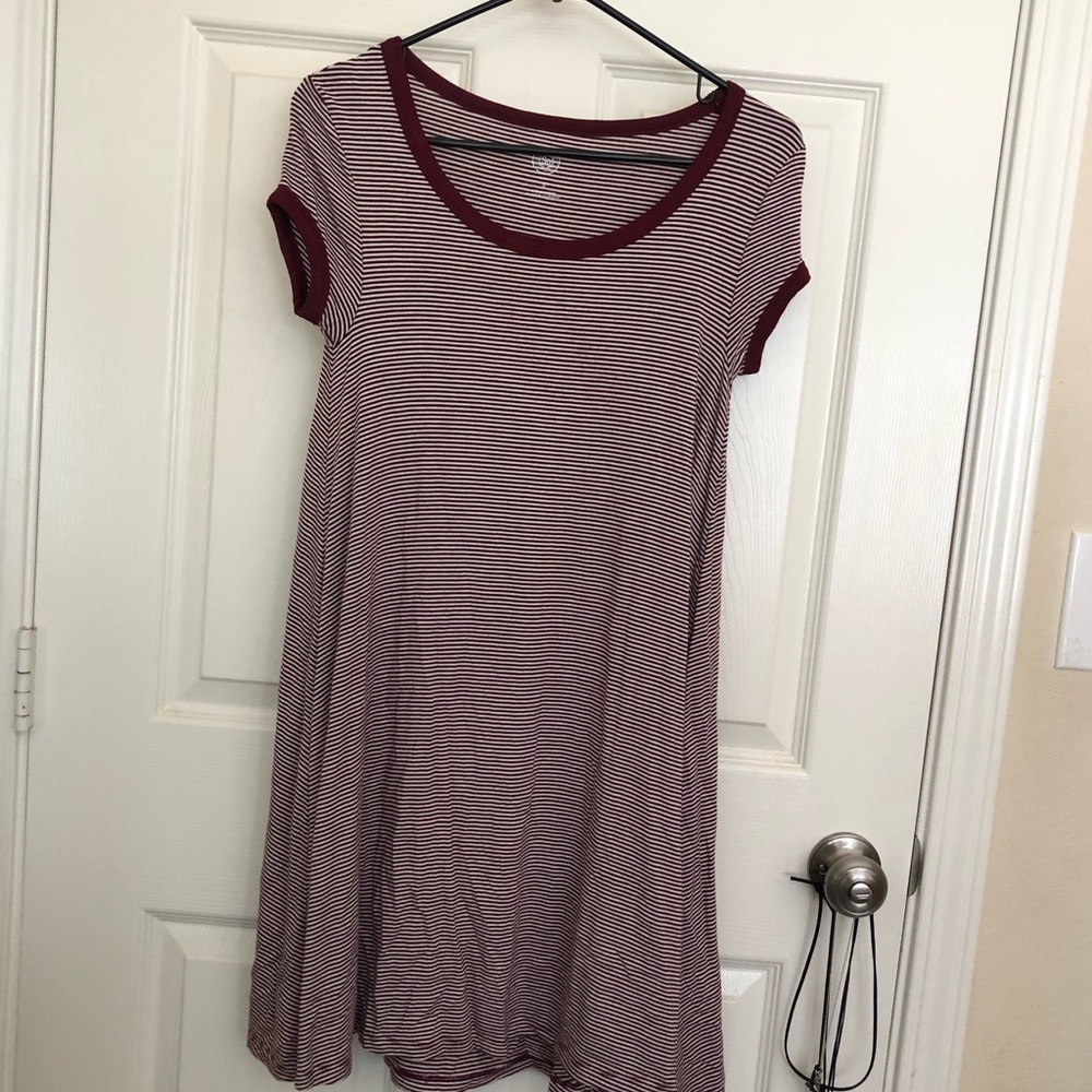 Super soft burgundy and white striped tshirt dress